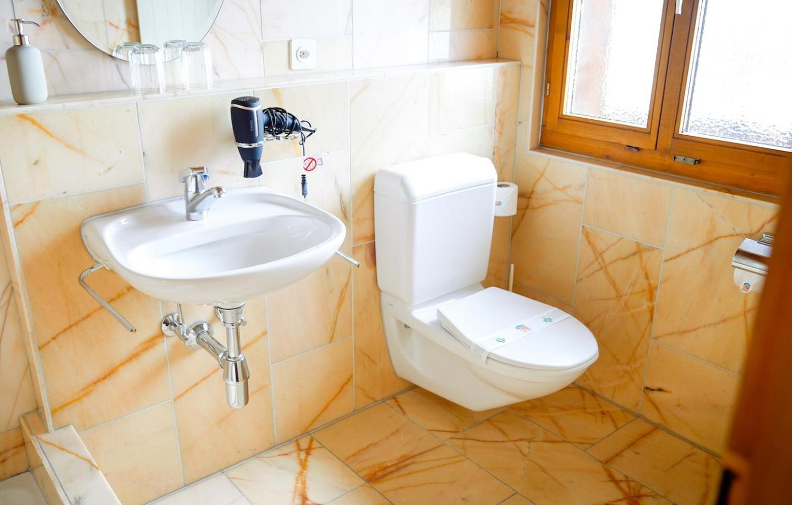 Workation Apartments - 24-7 Self-Checkin - Hotel Postigliun Sedrun Седрун Екстериор снимка